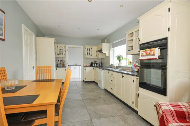 Photo of Farnes House, Rahealty, Thurles, Co. Tipperary, E41 C2P8