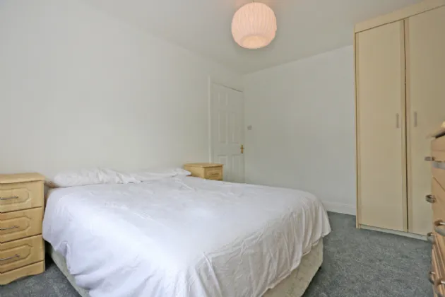 Photo of 6 Castlecourt, Clancy Strand, Limerick, V94 ARY8