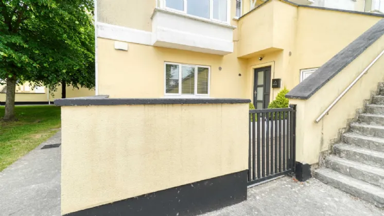 Photo of 69 Riverside,, Portarlington,, Co.Offaly, R32 XY86