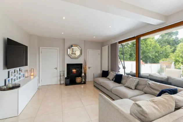 Photo of 63 Holmwood, Brennanstown Road, Dublin 18, D18 X8H3