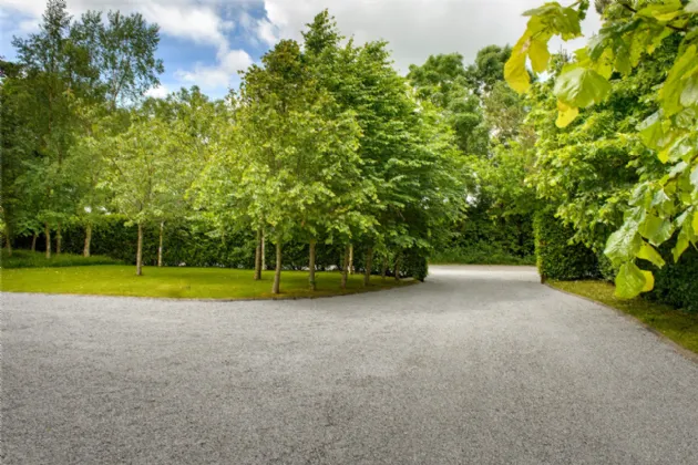 Photo of Ballycollin Upper, Kilcormac, Co Offaly, R42R729