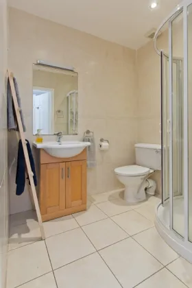 Photo of 18 Aranleigh Vale, Rathfarnham, Dublin 14, D14 H5R9