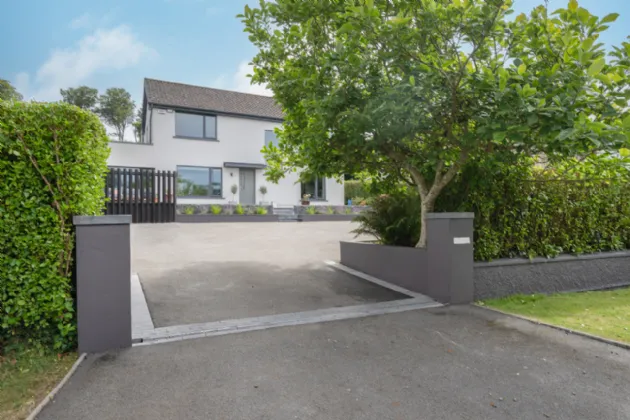 Photo of Dromainn, St Philomenas Road, Crosshaven, Cork, P43XV74