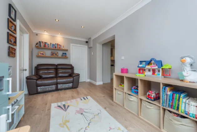 Photo of 10 Kerdiff Close, Naas, Co. Kildare, W91 XRW6