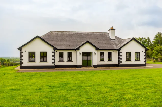 Photo of Killinordanbeg, Scramogue, Co. Roscommon, F42F656