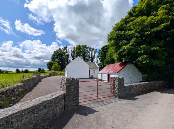 Photo of Feamore, Tulrahan, Claremorris, Co Mayo, F12A6F2