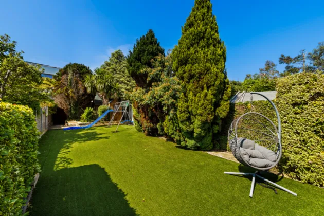 Photo of 11 The Crescent, Clontarf, Dublin 3, D03PP29