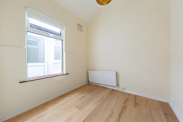 Photo of 35 Coldwell Street, Glasthule, Co Dublin, A96 RT18