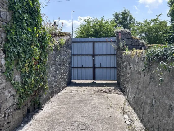 Photo of John Street, Cashel, Tipperary, E25HK16