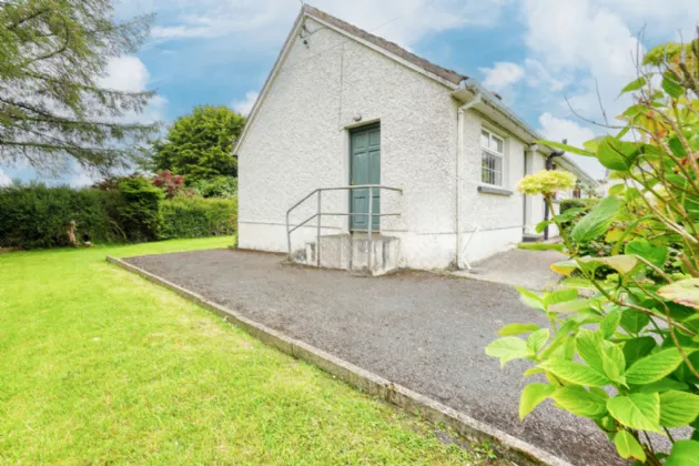 Photo of 6 Saint Patricks Terrace,, Castletown,, Co.Laois, R32 Y0Y7