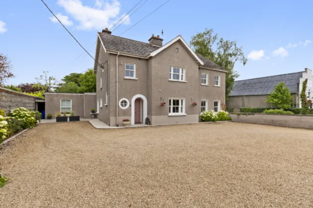 Photo of The Masters, Abbey Street, Castledermot, Co. Kildare, R14 YC91