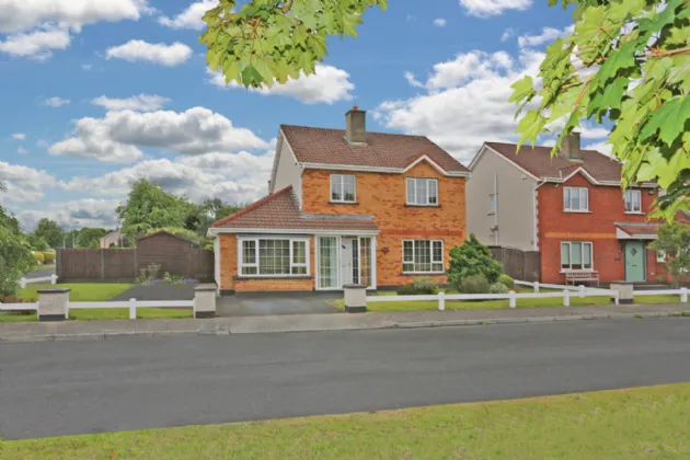 Photo of 21 Ballycasey Close, Shannon, Co Clare, V14 F208