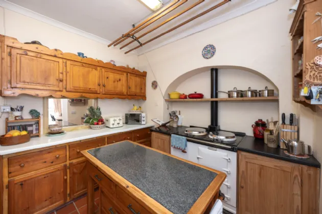 Photo of Charles Cottage, Summercove Hill, Kinsale, Cork, P17 CP86