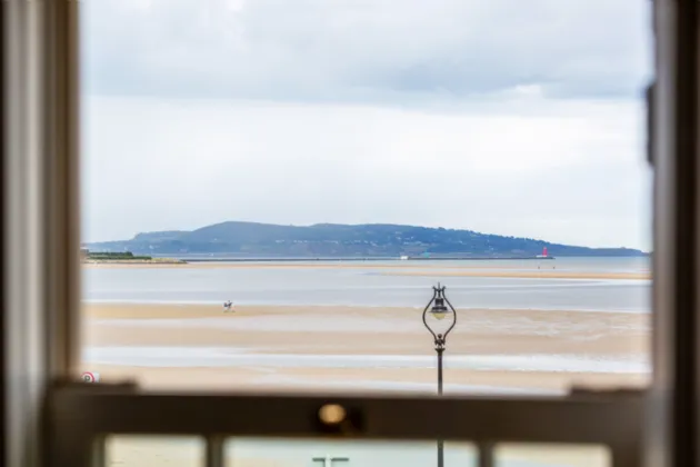 Photo of 87 Strand Road, Sandymount, Dublin 4, D04 P4V8