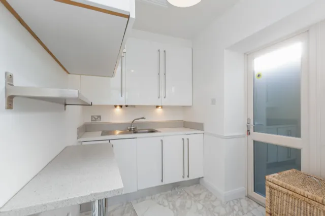 Photo of Stratford Gate Lodge, 33/35 Orwell Road, Rathgar, Dublin 6, D06 X9F8