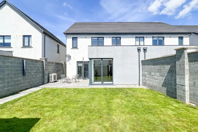 Photo of 86 Blackthorn Close, Rath Úllord, Kilkenny, R95 T4CX
