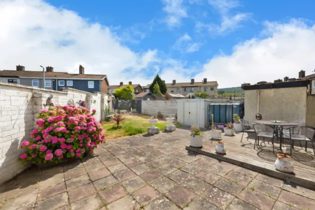 Photo of 18 Donomore Avenue, Killinarden, Tallaght, Dublin 24, D24 H5W4