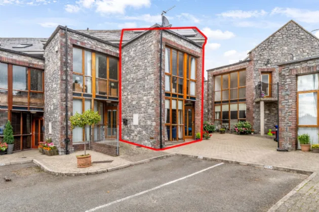 Photo of 8 Rock Court, Slane, Co Meath, C15 N2E4