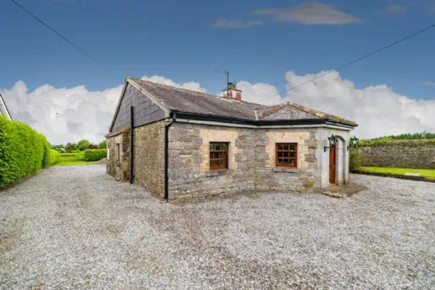 Photo of Rose Cottage, Clonearl Demesne, Daingean, Co. Offaly, R35 F789