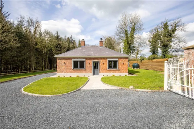 Photo of Gate Lodge, Monage, Dartrey, Cootehill, Co. Monaghan, H16 Y972