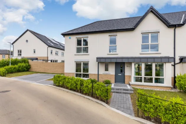 Photo of 104 Drumnigh Manor, Portmarnock, Co Dublin, D13 XW8A