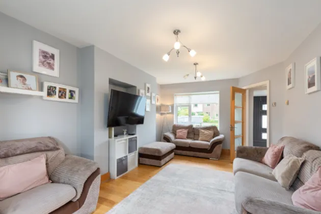 Photo of 6 St Columbanus Road, Dundrum, Dublin 14, D14 WN77