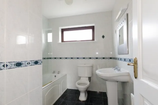 Photo of 10 Sylvan Heights, Fairlands Park, Newcastle, Galway, H91 X2KW