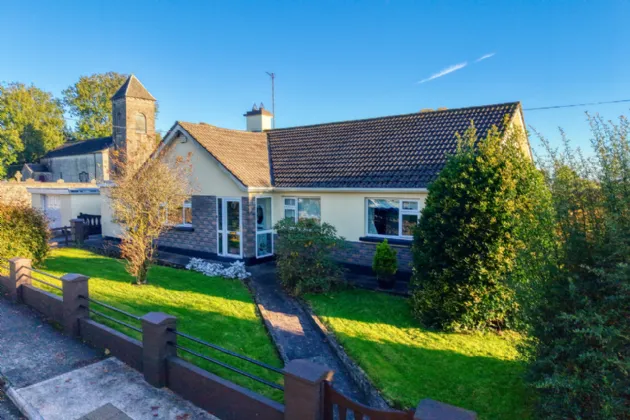 Photo of Roscoo, Church Street, Edgeworthstown, Co. Longford, N39 FR98