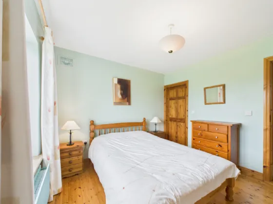 Photo of Rahona East, Carrigaholt, Co. Clare., V15 KH33