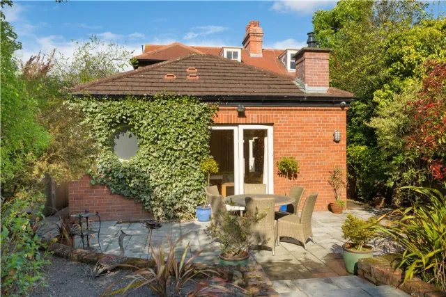 Photo of 9 Argyle Road, Donnybrook, Dublin 4, D04 H7P2