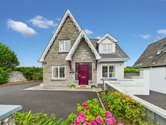 Photo of Coole Lodge, Francis Street, Ennis, Co Clare, V95 DY65