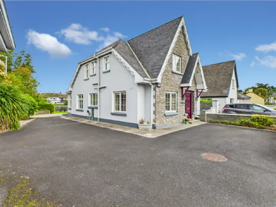 Photo of Coole Lodge, Francis Street, Ennis, Co Clare, V95 DY65