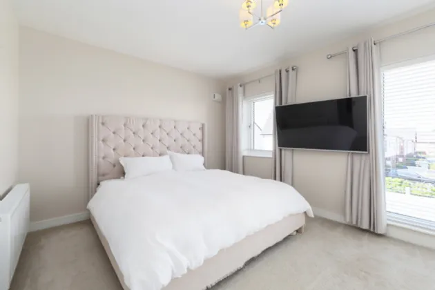 Photo of 25 Graydon Road, Main Street, Newcastle, Co.Dublin, D22 Y1Y5