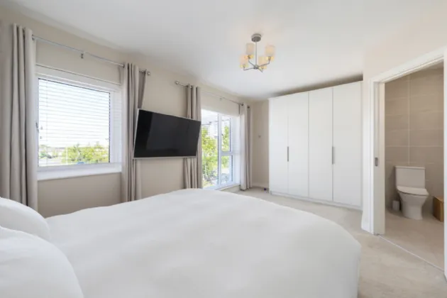 Photo of 25 Graydon Road, Main Street, Newcastle, Co.Dublin, D22 Y1Y5