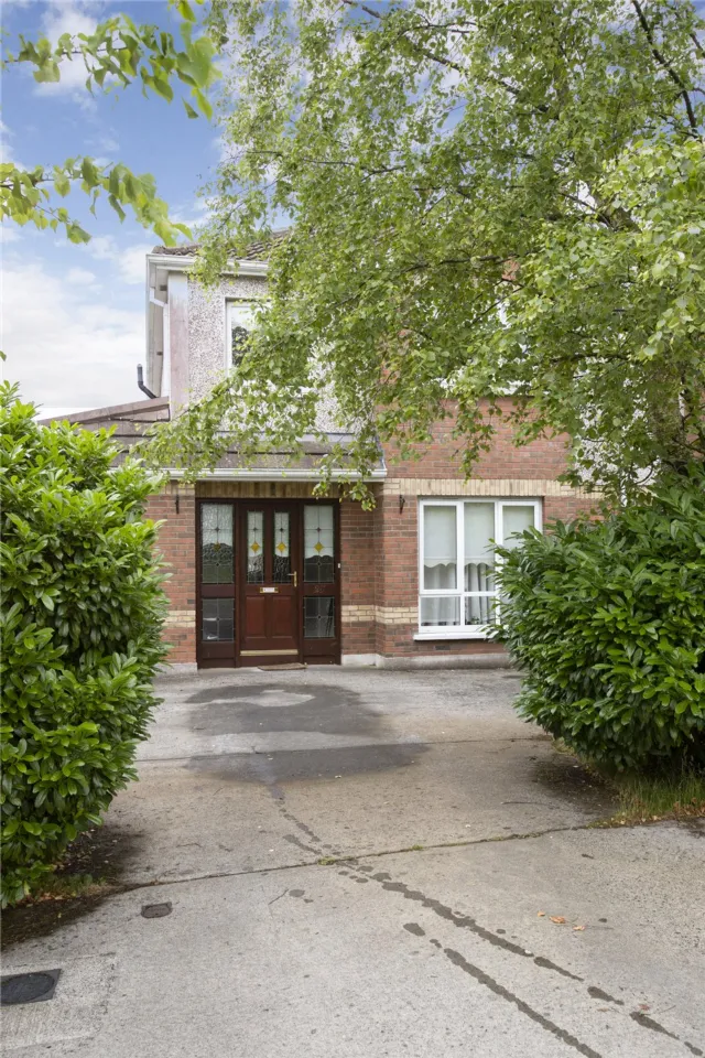 Photo of 25 The Crescent, Lakepoint, Mullingar, Co. Westmeath, N91H6P0