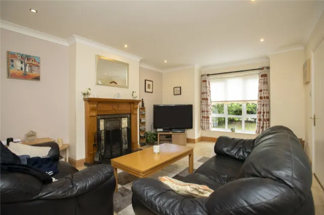 Photo of 25 The Crescent, Lakepoint, Mullingar, Co. Westmeath, N91H6P0