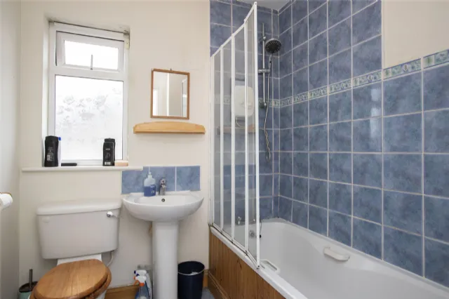 Photo of 25 The Crescent, Lakepoint, Mullingar, Co. Westmeath, N91H6P0