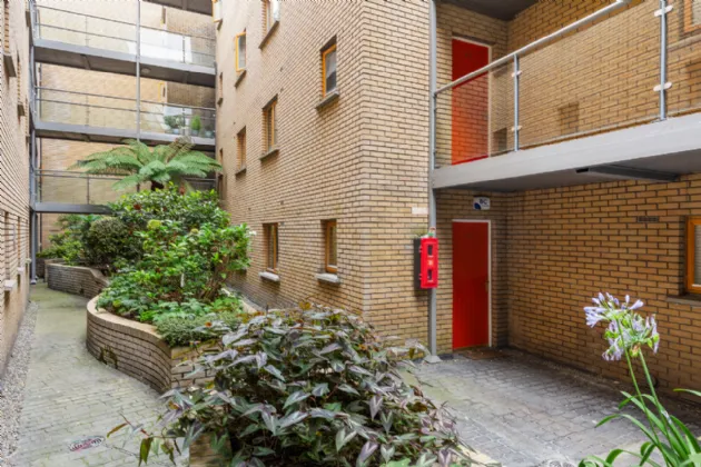 Photo of 15 16 Kings Inn Street, Dublin 1, D01 VX23