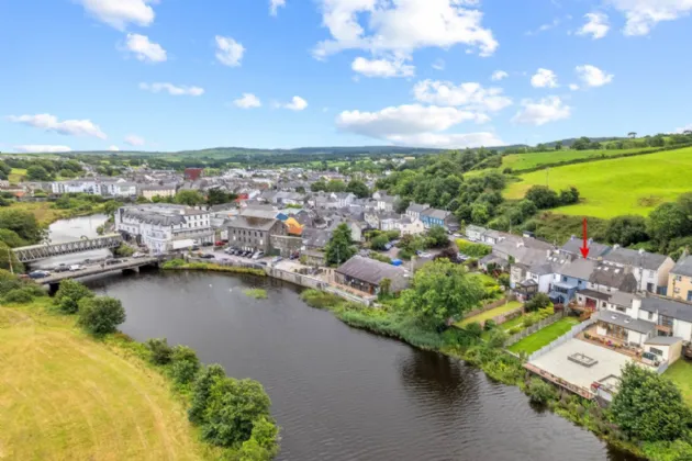 Photo of 15 Upper Bridge Street, Skibbereen, Co Cork, P81 H528