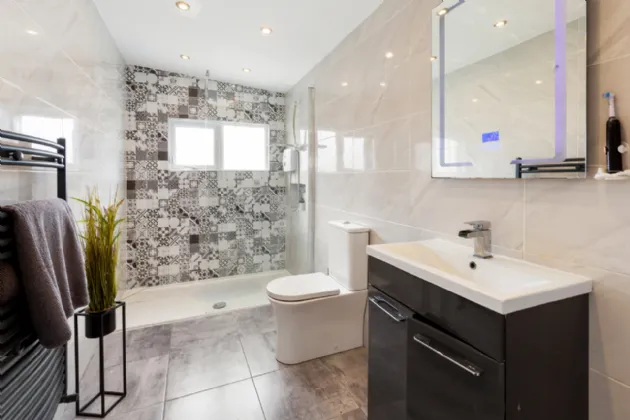 Photo of 98 Quarry Road, Cabra, Dublin 7, D07P8X0