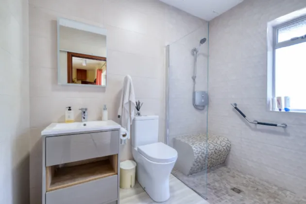 Photo of Farnagh Hill, Longford Town, Co. Longford, N39X5P2