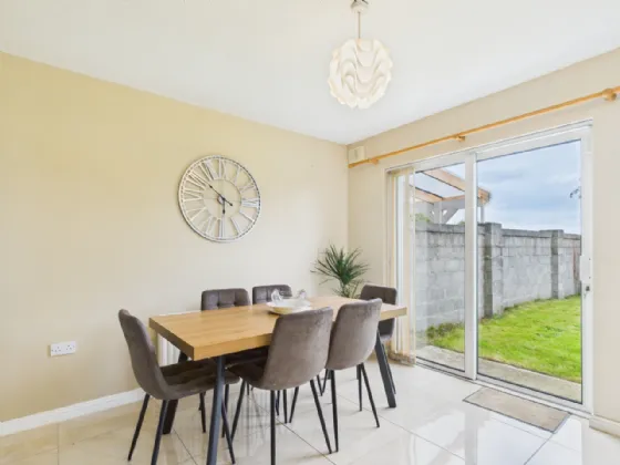 Photo of 8 Aherlow, Heights, Tipperary Town, Co. Tipperary, E34 D342