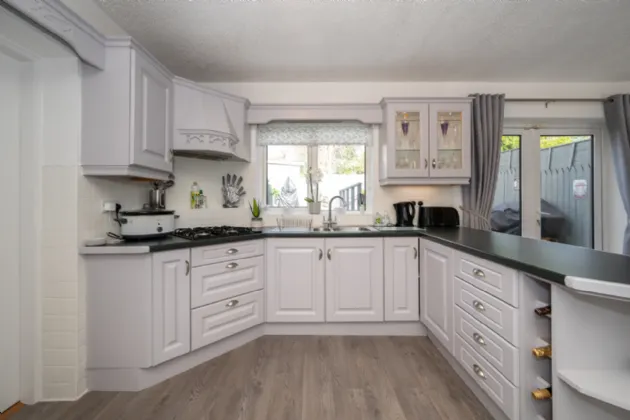 Photo of 36 The Brambles, Classes Lake, Ovens, Co Cork, P31K063