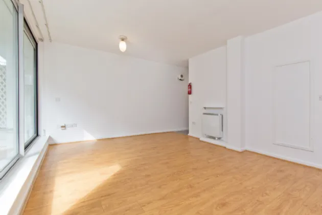 Photo of 8 Block E, The Moorings, Fitzwilliam Quay, Dublin 4, D04 KA99