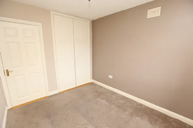 Photo of 30 Five Oaks Village, Dublin Road, Drogheda, Co Louth, A92 Y0EF