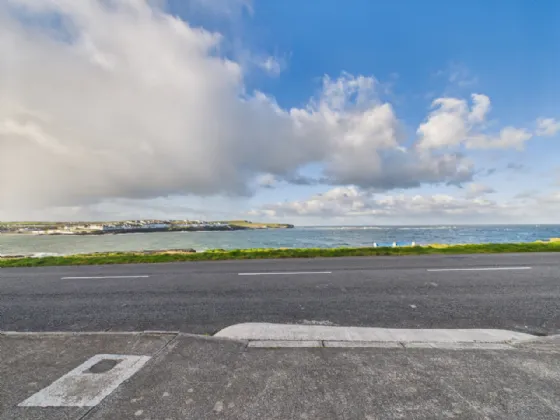 Photo of 6 George's Head, Golf Links Road, Kilkee, Co. Clare, V15 FD79