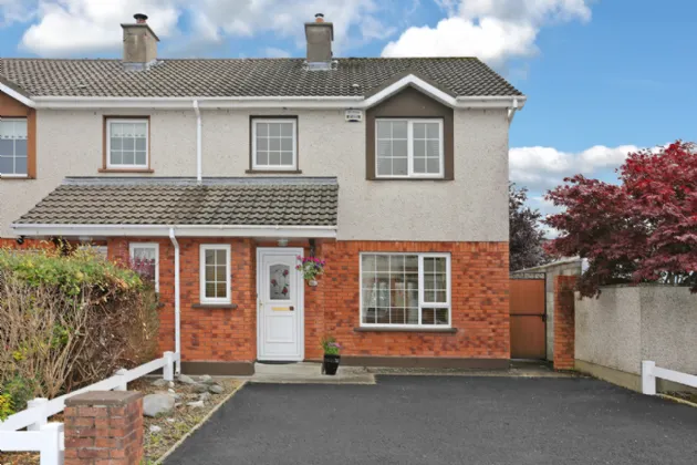 Photo of 27 Carraig Donn, Ballycasey, Shannon, Clare, V14 D281