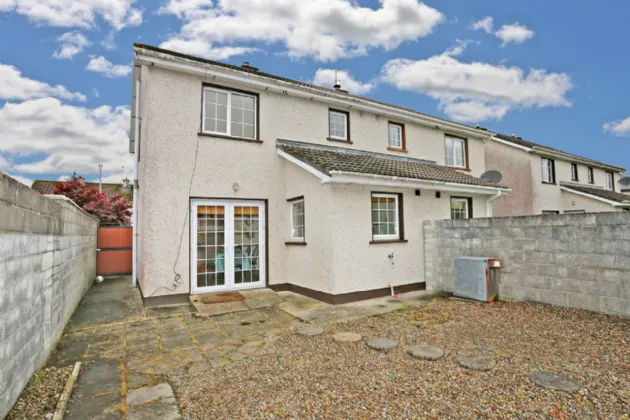 Photo of 27 Carraig Donn, Ballycasey, Shannon, Clare, V14 D281