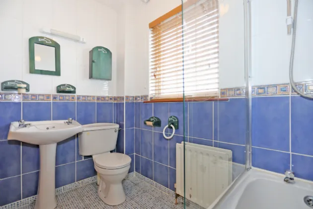 Photo of 27 Carraig Donn, Ballycasey, Shannon, Clare, V14 D281