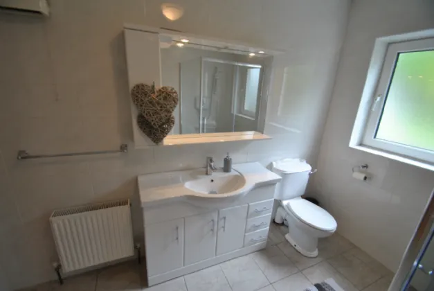 Photo of Coolarra, Parkmore, Roscrea, Co Tipperary, E53 KD93